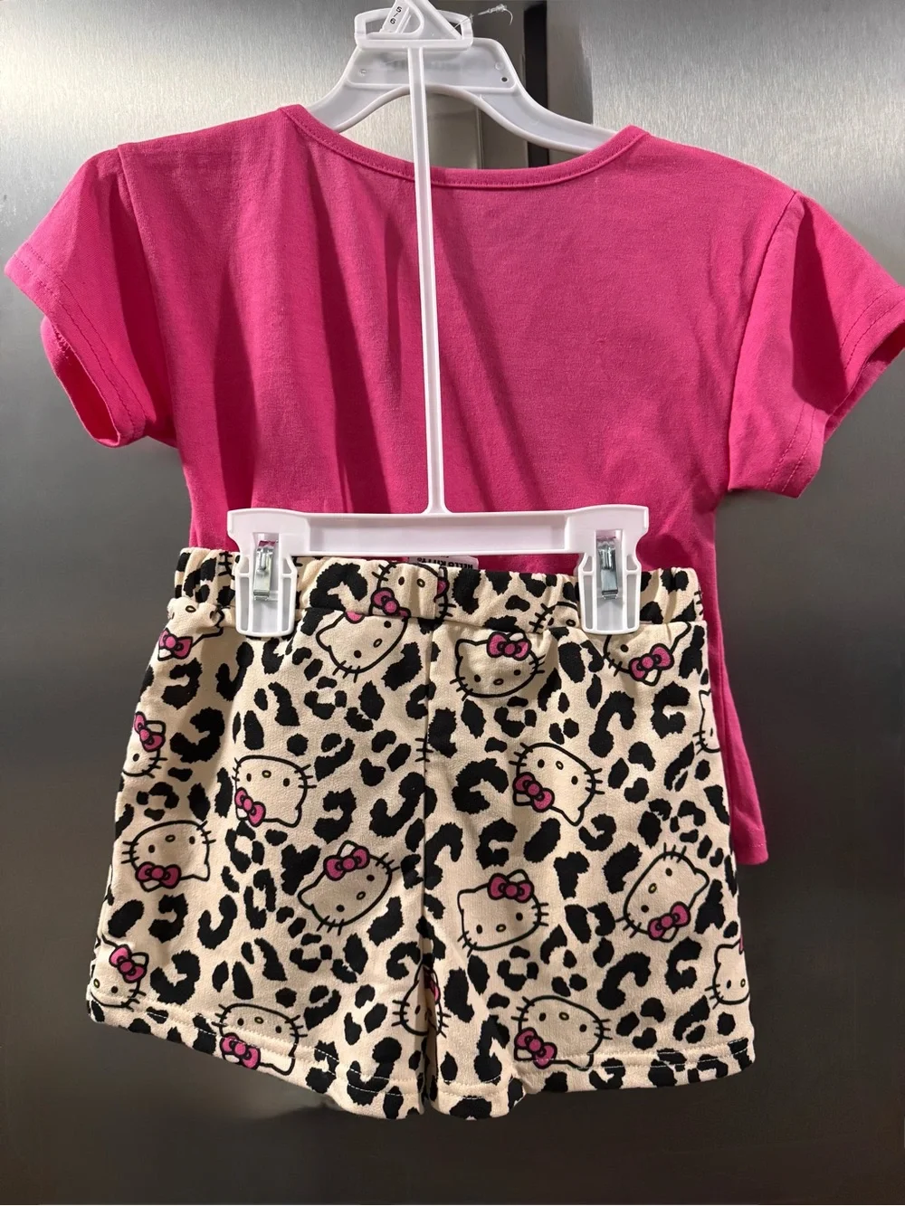 Hello Kitty Pink Short-Sleeve Knot-Front Set with Leopard Print skort